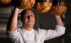 Puratos: il panettone artigianale più premiato al mondo sposa il mirtillo nero selvatico di Fanano