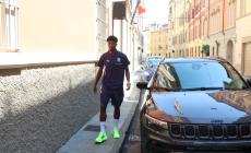 Ndiaye alle visite mediche a Parma - Il video 