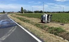 Martorano, auto esce di strada e si ribalta su un fianco: donna ferita