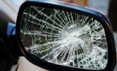 «Quell'uomo su una Fiat 500  tenta la truffa dello specchietto»