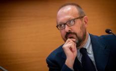 Le oltre duemila sere all'opera di Alberto Mattioli in un libro
