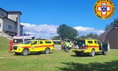Pratospilla, si sente male su un sentiero: donna salvata dal Soccorso alpino