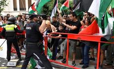 Manifestanti pro-pal alla Vuelta: non ci sar&agrave; alcun vincitore di tappa 