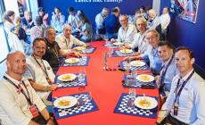 Uno chef stellare (e stellato) riunisce a tavola stelle (e leggende) della Formula 1 grazie a Barilla - Le foto