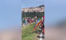 200 mila alla marcia della pace PerugiAssisi «Imagine all the people», tra questi srtudenti parmigiani - Video