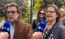 Nuove regole per le righe blu, Vignali attacca: "Duro colpo alle attività commerciali" - Videointerviste in piazzale Maestri 