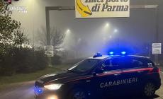 Tentò di guadare il Taro ma il trattore rubato all’interporto rimase impantanato: 42enne straniero identificato grazie al Dna 