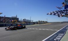 F1, Verstappen trionfa ad Austin, terzo Leclerc 