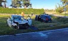 Violento scontro tra due auto in via Resga: soccorsi sul posto