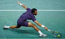 Auger Aliassime in finale a Parigi: scavalca Musetti e lo mette fuori dalle Atp Finals