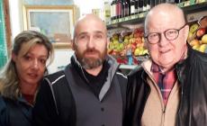 Un felice traguardo a Castione Baratti: il negozio “Lucaelafrutta” compie 25 anni