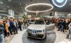 Autotorino inaugura  l' "auto boutique" Bmw con una ... novità - Le foto
