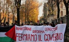 Corteo  in viale Maria Luigia: traffico in tilt sul Lungoparma e sullo Stradone