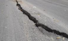 Calestano-Felino, cede un tratto della provinciale 15: viabilità a senso unico alternato 