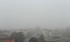 Parma si sveglia avvolta dalla nebbia - Foto