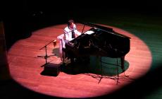 Il decennale di Mangiamusica registra il primo sold out con il concerto di Alberto Fortis  al Magnani di Fidenza - Le foto