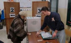 Elezioni regionali: il centrosinistra vince in Campania e Puglia, il centrodestra in Veneto.&nbsp;Conte: "Fico nuovo presidente in Campania, non saltellano pi&ugrave;"