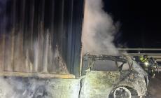 Tragico schianto in A15 a Medesano: auto finisce contro un camion,  un morto carbonizzato - Foto