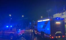 Paura a Coenzo per una canna fumaria a fuoco: sul posto tre mezzi dei vigili del fuoco