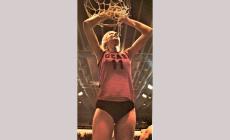 Archivio Gazzetta di Parma - Mabel Bocchi ricorda la prima volta ad Avellino. E i giochi all'asilo di via Trento