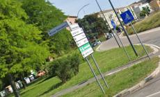  Disabile picchiato, caccia a tre ragazzi