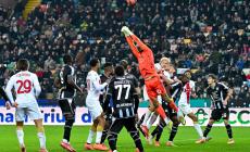 Pulisic entra, ribalta la partita e riporta il Milan in testa (2-3 al Torino). Colpaccio del Genoa a Udine: 2-1 - Risultati e classifica