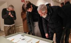 Giorgio Armani archivio CSAC: inaugurata la mostra  con oltre 100 opere originali