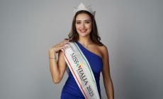 Tra shooting e tour nell'arte: Miss Italia in visita a Parma