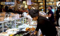 A tavola a Natale vince sempre la tradizione parmigiana  - Video