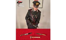 "Fate troppo baccano", 70enne  minaccia con un coltello dei ragazzi in piazzale Mattarella