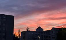 Suggestioni parmigiane: il cielo sopra la citt&agrave; si tinge di rosa - Le foto