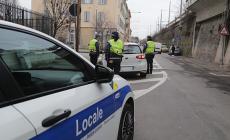 Fermata in San Leonardo con una patente falsa: denunciata e multata