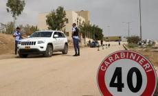 Due carabinieri fatti inginocchiare e minacciati da un colono. Tajani convoca l'ambasciatore israeliano