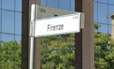 Violenta rissa in via Firenze, forze dell'ordine sul posto: ci sono dei feriti