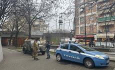 Poliziotti e militari salvano un 30enne che nella notte voleva gettarsi dal ponte Verdi