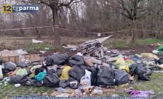 Una montagna di rifiuti all'ex Salamini: caccia a chi ha creato la discarica abusiva - Video 
