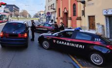 Parchi e zone rosse al setaccio: armi da taglio e stupefacenti sequestrati, patenti ritirate