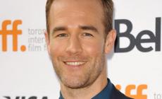 E' morto James Van Der Beek, star di Dawson's Creek: aveva 48 anni 