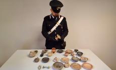 Salsomaggiore, 26 manufatti antichi ritrovati in una casa disabitata da anni