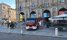 Paura in piazza Garibaldi. Ma &egrave; un'esercitazione dei vigili del fuoco