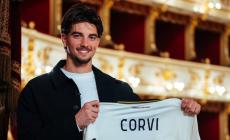 Corvi vestir&agrave; la maglia crociata fino al 2029 - Video
