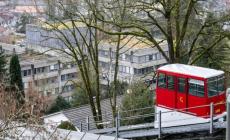 Nuovo video su Crans-Montana: al "Constellation" venivano serviti alcolici ai minorenni 