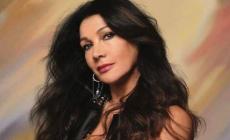 Luisa Corna tra gli italiani bloccati a Dubai: "Diversi attacchi sopra le nostre teste"