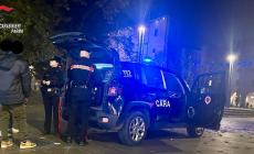 Droga, furto e coltello in auto: tre denunciati durante i controlli dei carabinieri