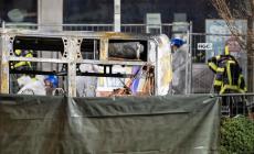 Autobus in fiamme in Svizzera: ci sono diversi morti e feriti. "Un uomo si &egrave; dato fuoco a bordo" - Foto 