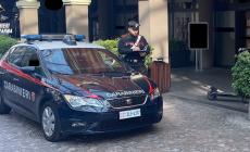 Addetto alla sicurezza "tradito" dalle buste della spesa: 60enne denunciato per furto