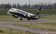 Ryanair torna a volare dal Verdi e fa subito il pieno