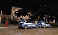 Notte di tensione: un 25enne aggredisce una famiglia e due ragazzi 