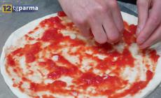  Si &egrave; chiuso il campionato del mondo della pizza a Parma: ha vinto il giovane friulano Manolo Collovigh - Video