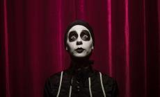 Onirico, divertente, surreale: &ldquo;Il principe Mezzanotte&rdquo; tra maledizioni, metamorfosi e lieto fine
